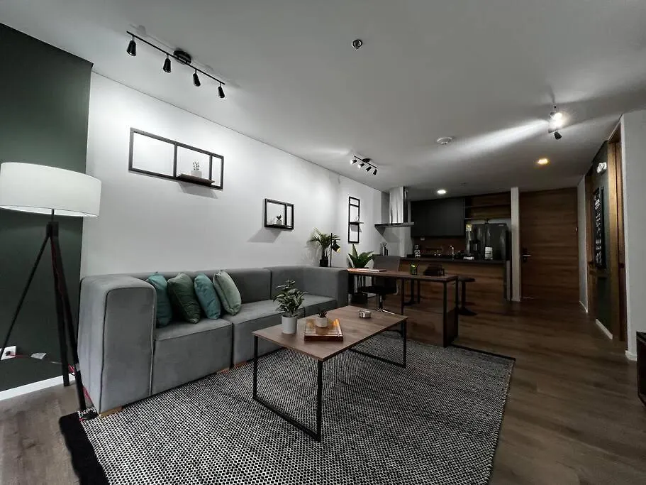 Outstanding And Wide Apartment With Work Station Medellín
