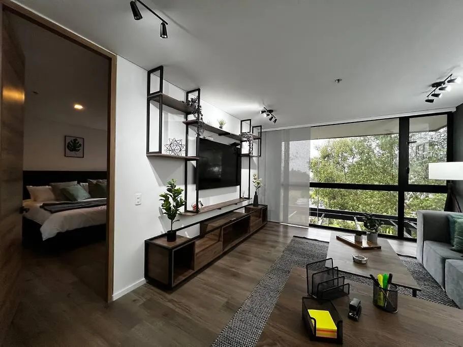 Outstanding And Wide Apartment With Work Station Medellín Colombia