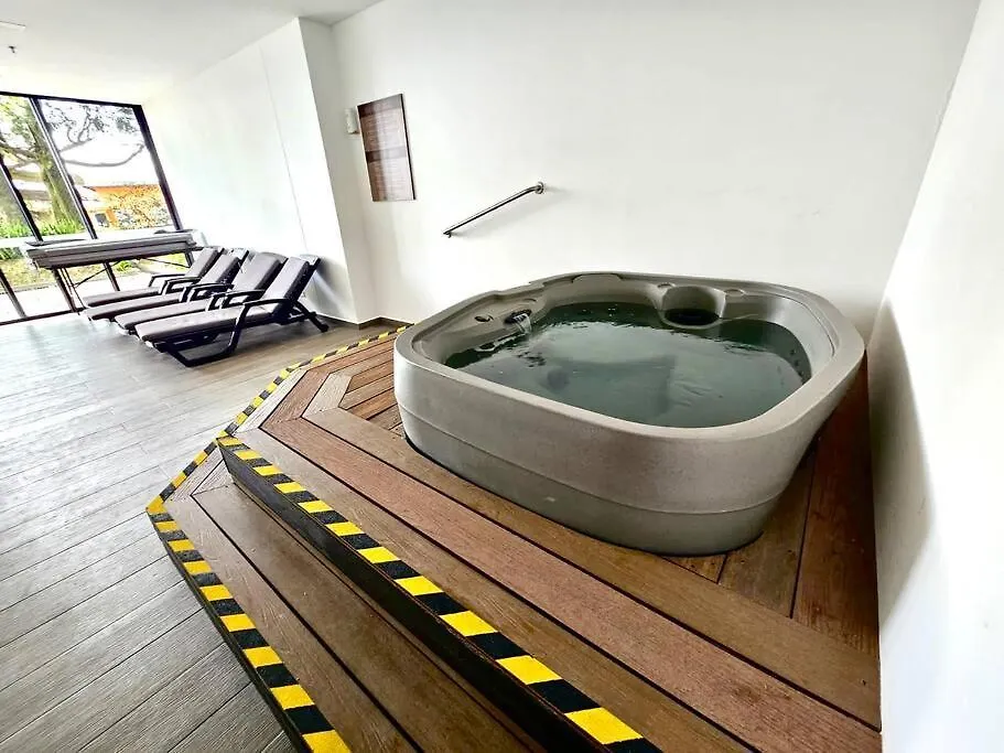 Outstanding And Wide Apartment With Work Station Medellín