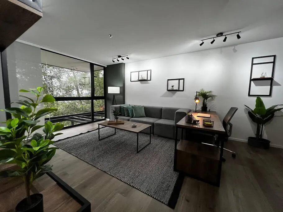 Outstanding And Wide Apartment With Work Station Medellín 0*,  Colombia