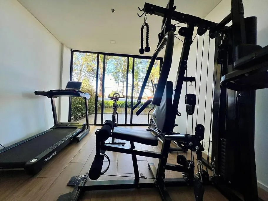 Outstanding And Wide Apartment With Work Station Medellín
