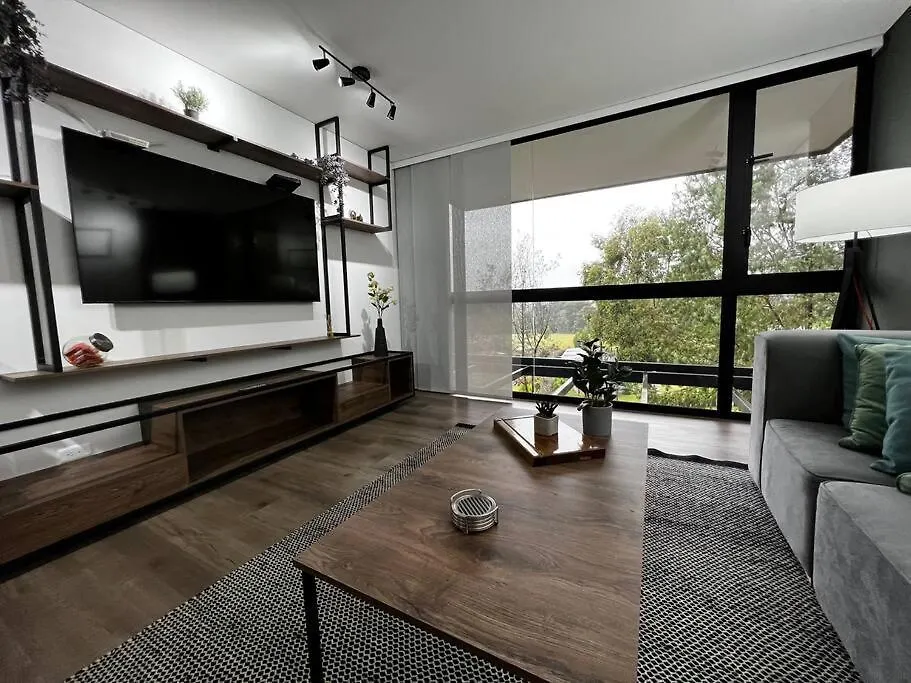 Outstanding And Wide Apartment With Work Station Medellín