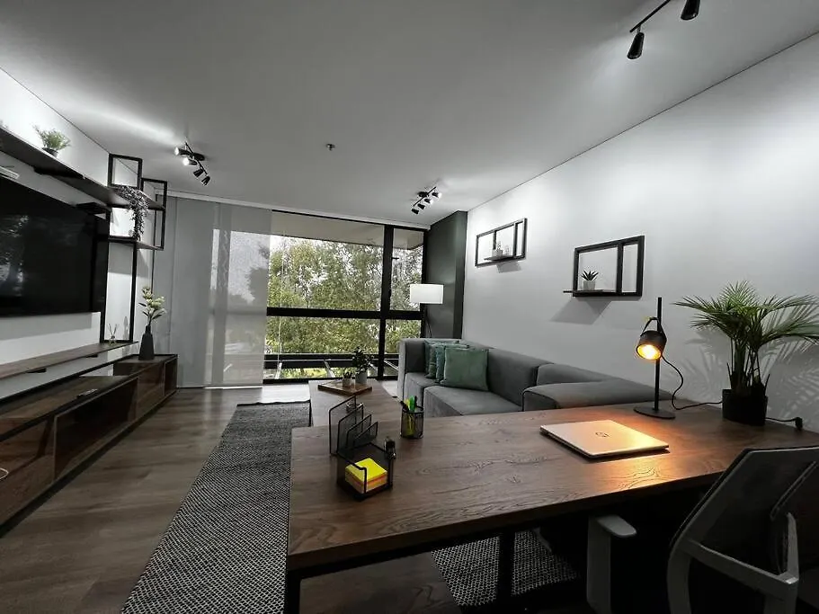 Outstanding And Wide Apartment With Work Station Медельин