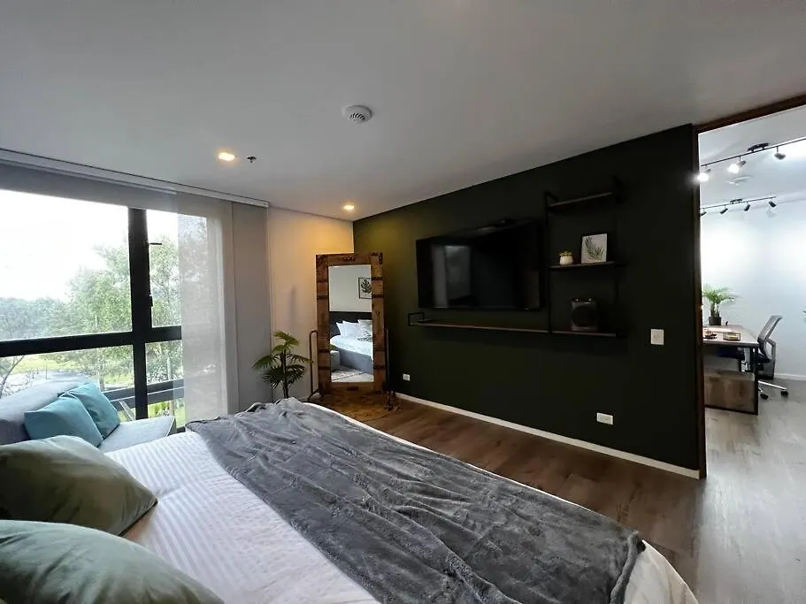 Outstanding And Wide Apartment With Work Station Medellín Colombia