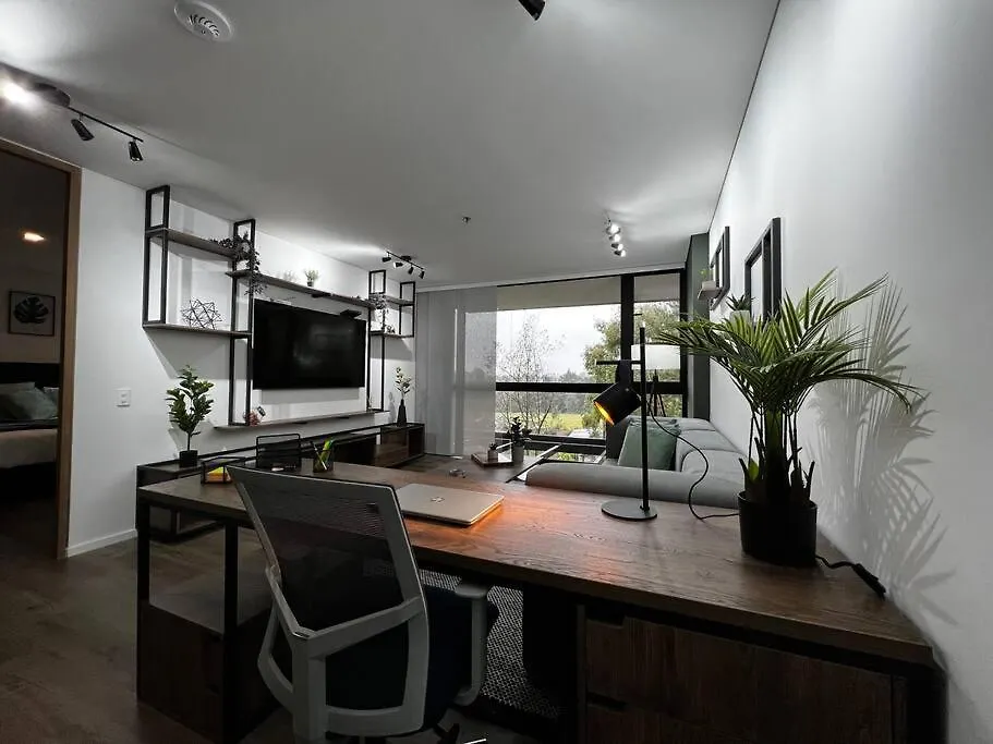 Outstanding And Wide Apartment With Work Station Medellín Colombia
